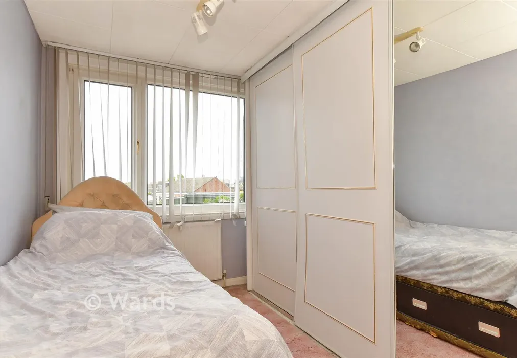 Bedroom 2 - Crockenhall Way, Istead Rise, Gravesend, Kent - Wards of Kent