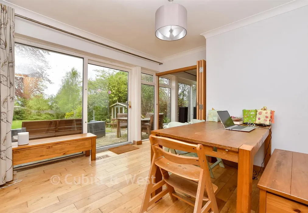 Dining Room - Waterfield Drive, Warlingham, Surrey - Wards of Kent