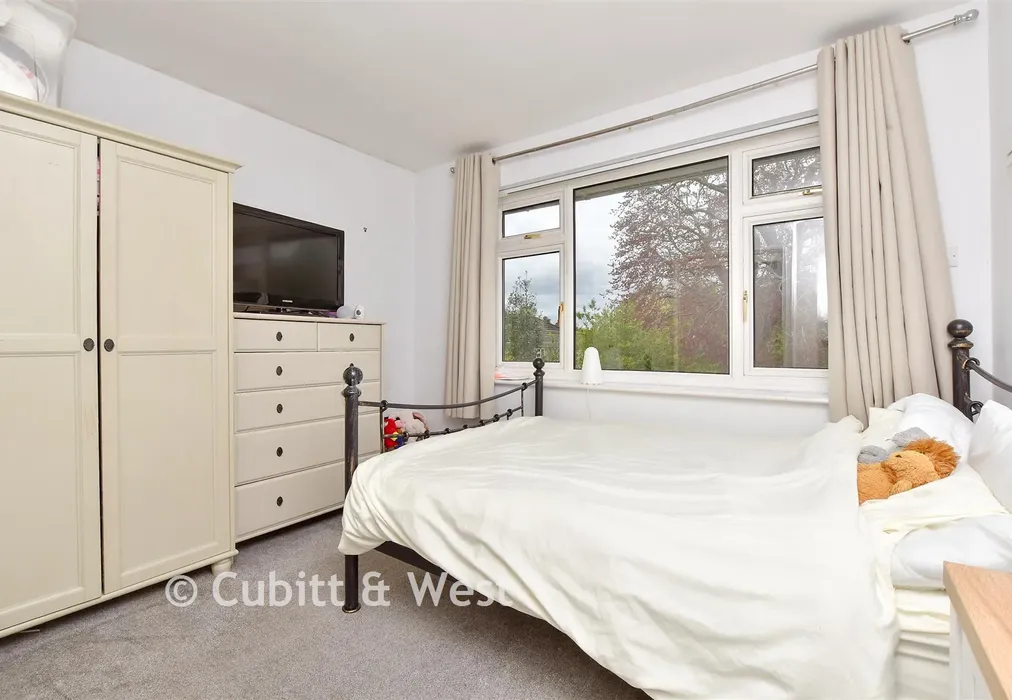 Bedroom 3 - Waterfield Drive, Warlingham, Surrey - Wards of Kent