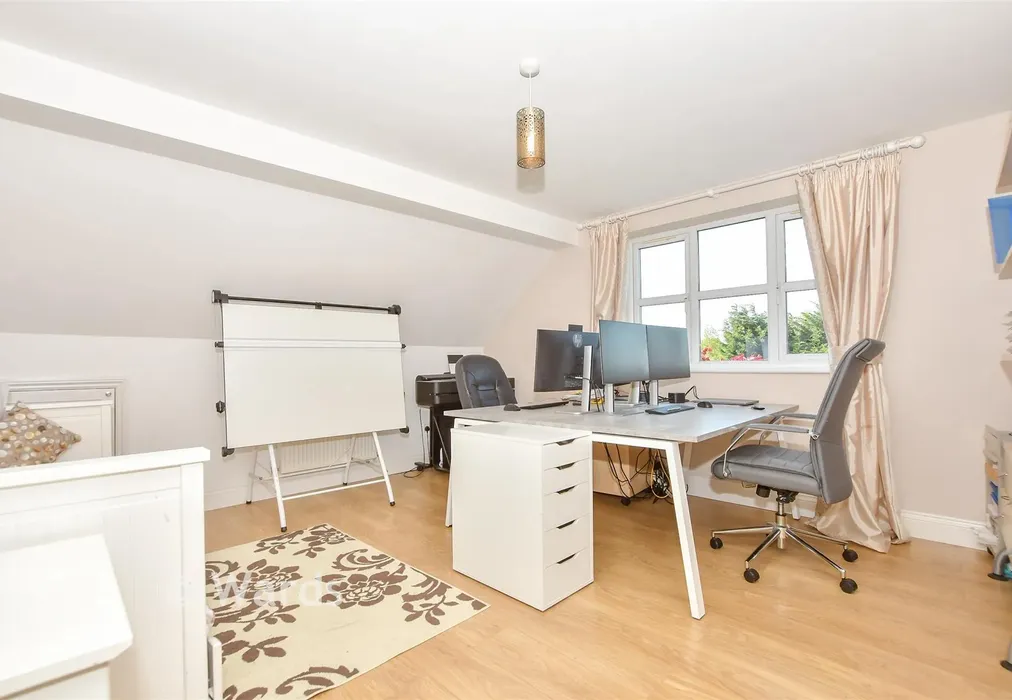 Bedroom 4 - Heath Road, Langley, Maidstone, Kent - Wards of Kent