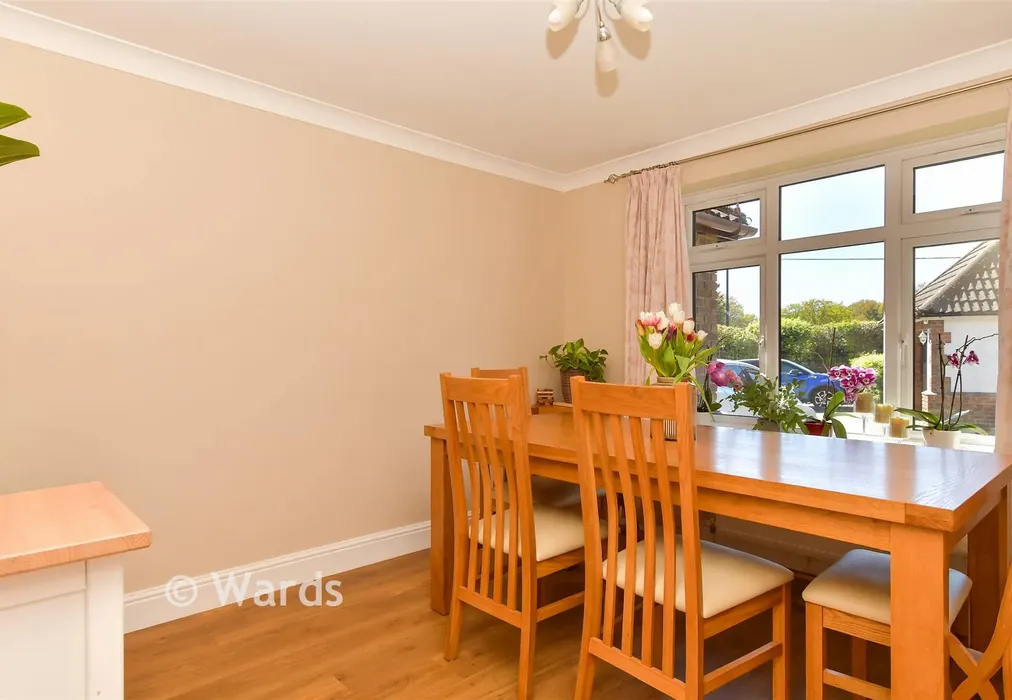 Dining Room - Turners Court, West Kingsdown, Sevenoaks, Kent - Wards of Kent
