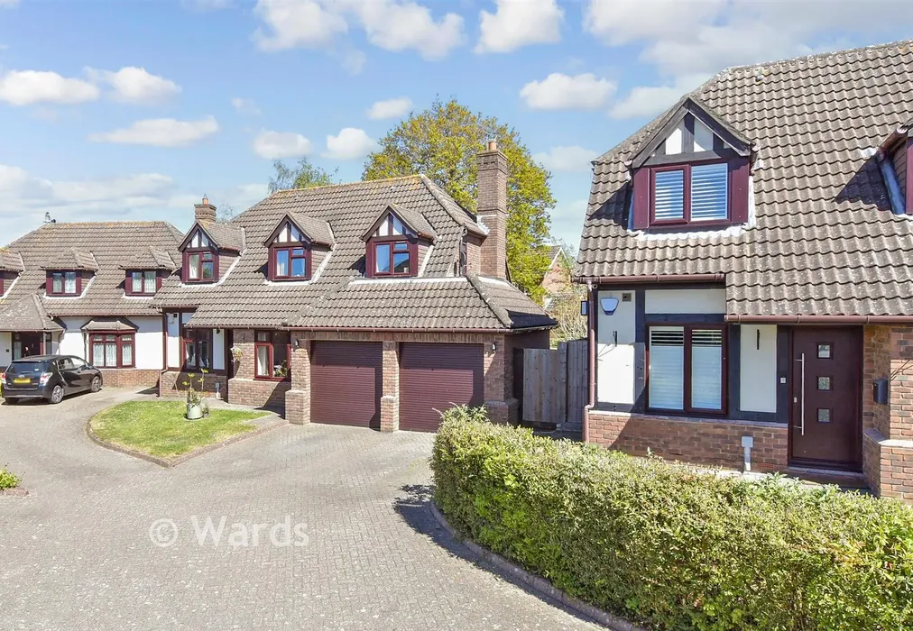External (Brochure) - Turners Court, West Kingsdown, Sevenoaks, Kent - Wards of Kent