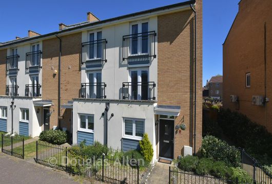 Clenshaw Path, Basildon, Essex - Wards of Kent