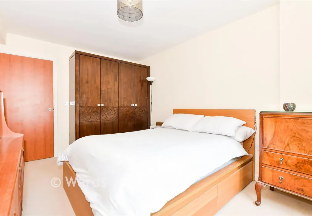 Bedroom - Stafford Gardens, Maidstone, Kent - Wards of Kent