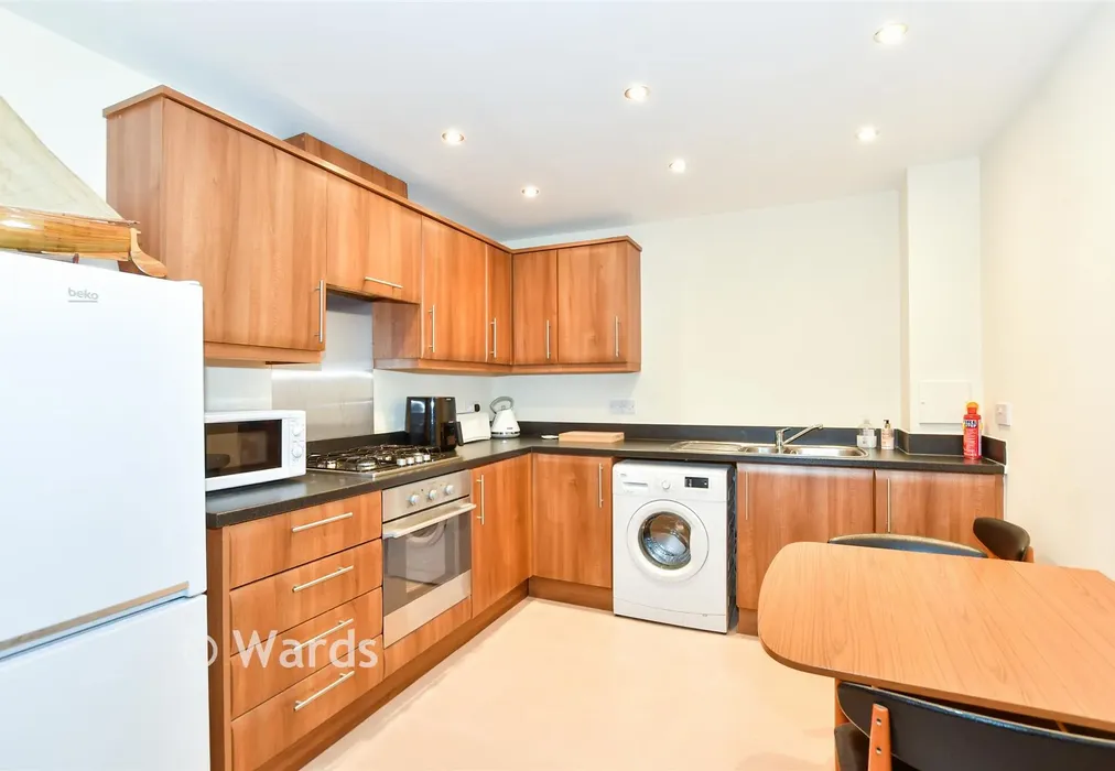 Kitchen/Lounge/Diner - Stafford Gardens, Maidstone, Kent - Wards of Kent