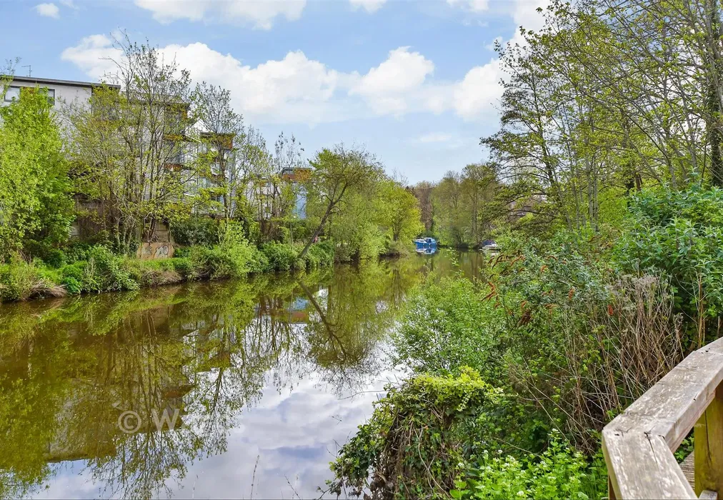 Surrounding Area - Stafford Gardens, Maidstone, Kent - Wards of Kent