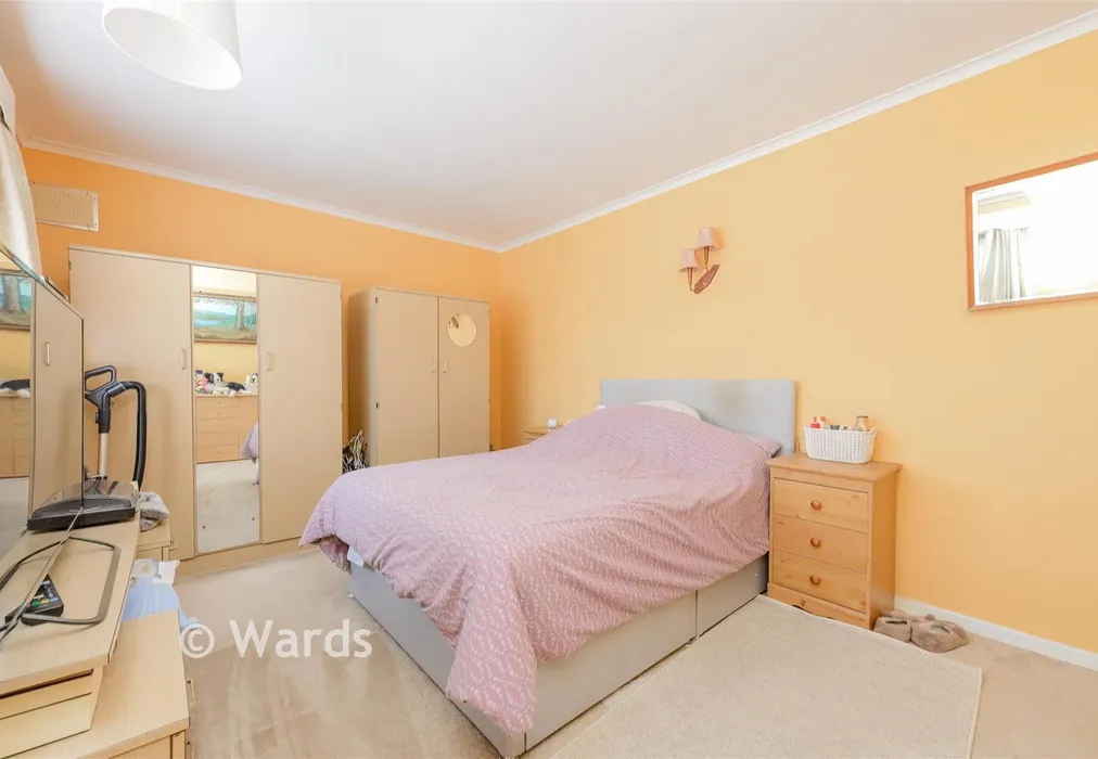 Bedroom 1 - Bexley Road, Erith, Kent - Wards of Kent