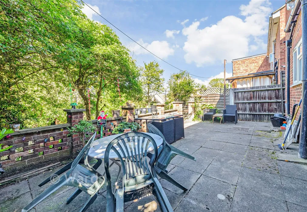 Rear Garden - Bexley Road, Erith, Kent - Wards of Kent