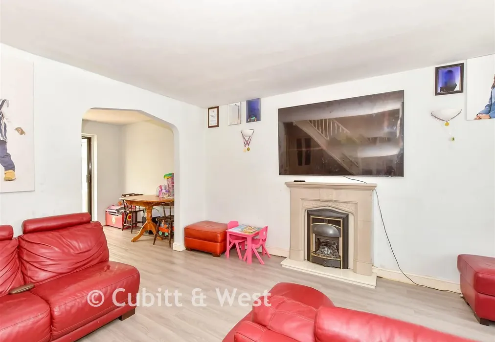 Lounge - Audret Close, Fareham, Hampshire - Wards of Kent
