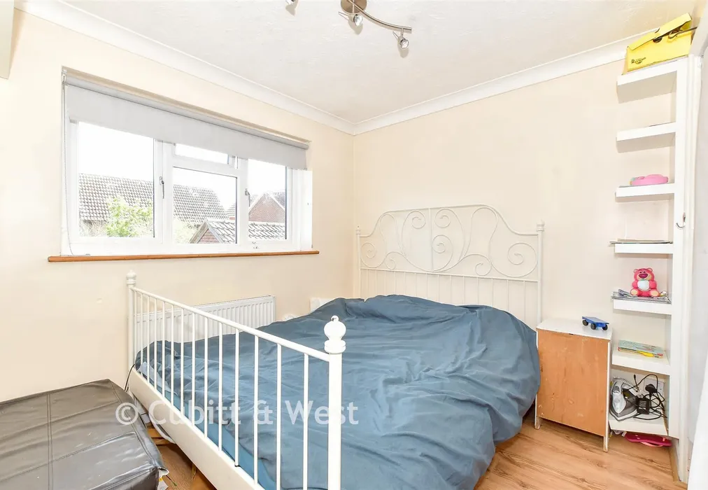 Bedroom 2 - Audret Close, Fareham, Hampshire - Wards of Kent