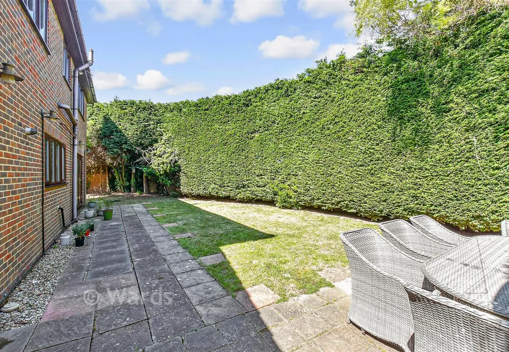 Rear Garden - Bridleway Gardens, Broadstairs, Kent - Wards of Kent