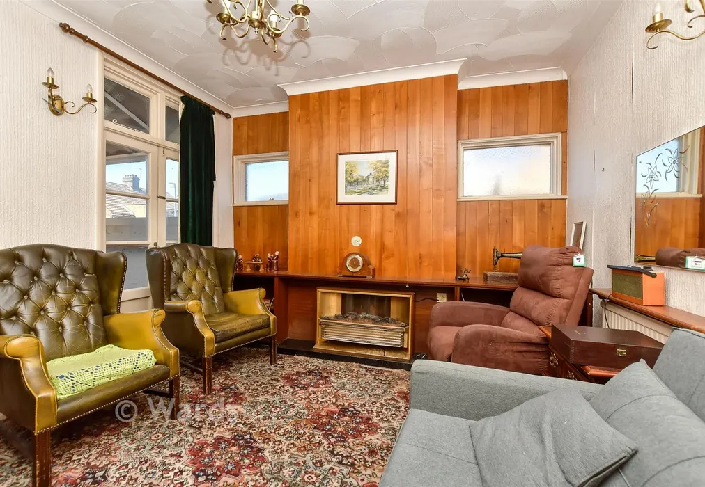Sitting Area - High Street, Sheerness, Kent - Wards of Kent