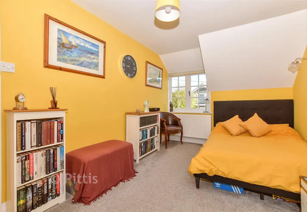 Bedroom 2 - St. John's Road, Sandown, Isle of Wight - Wards of Kent