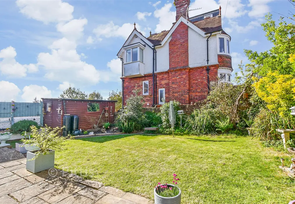 Rear Garden - St. John's Road, Sandown, Isle of Wight - Wards of Kent