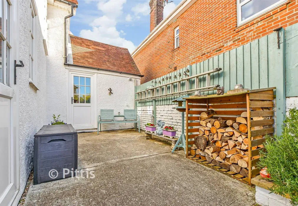 Patio / Decking - St. John's Road, Sandown, Isle of Wight - Wards of Kent