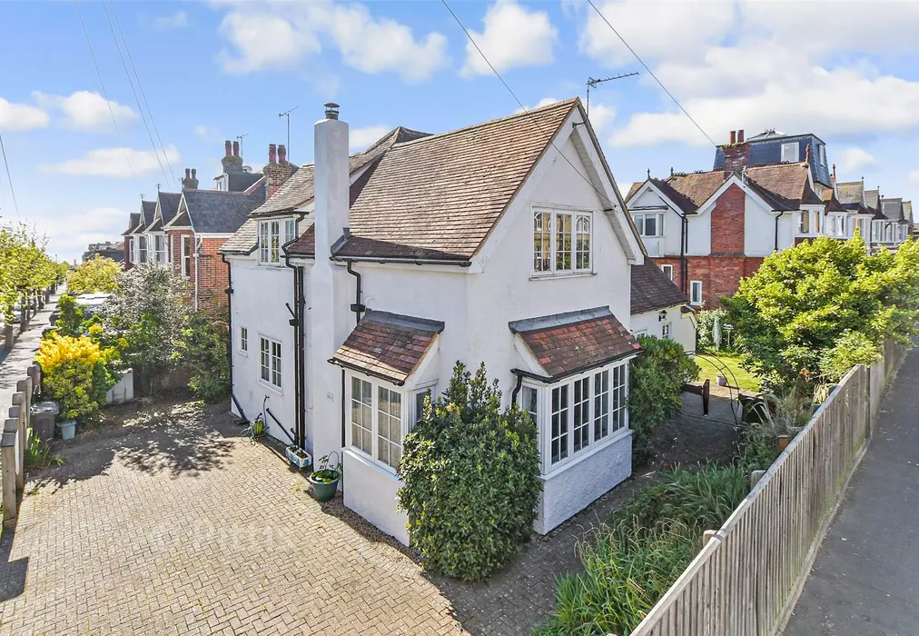 External (Web) - St. John's Road, Sandown, Isle of Wight - Wards of Kent