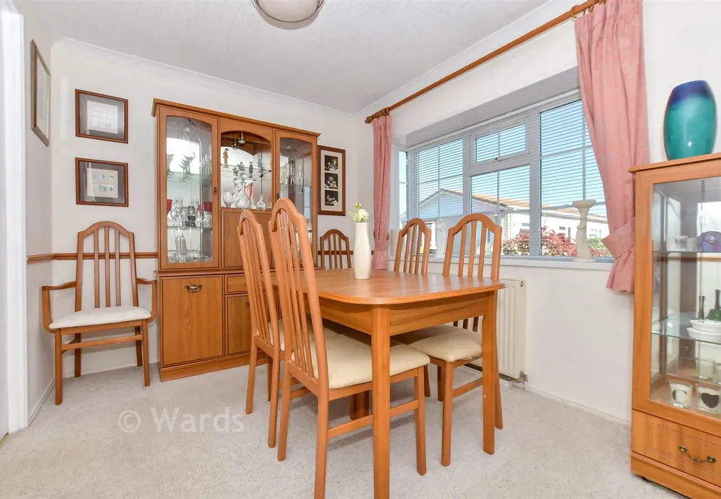 Lounge/ Diner - Golf Road, Deal, Kent - Wards of Kent