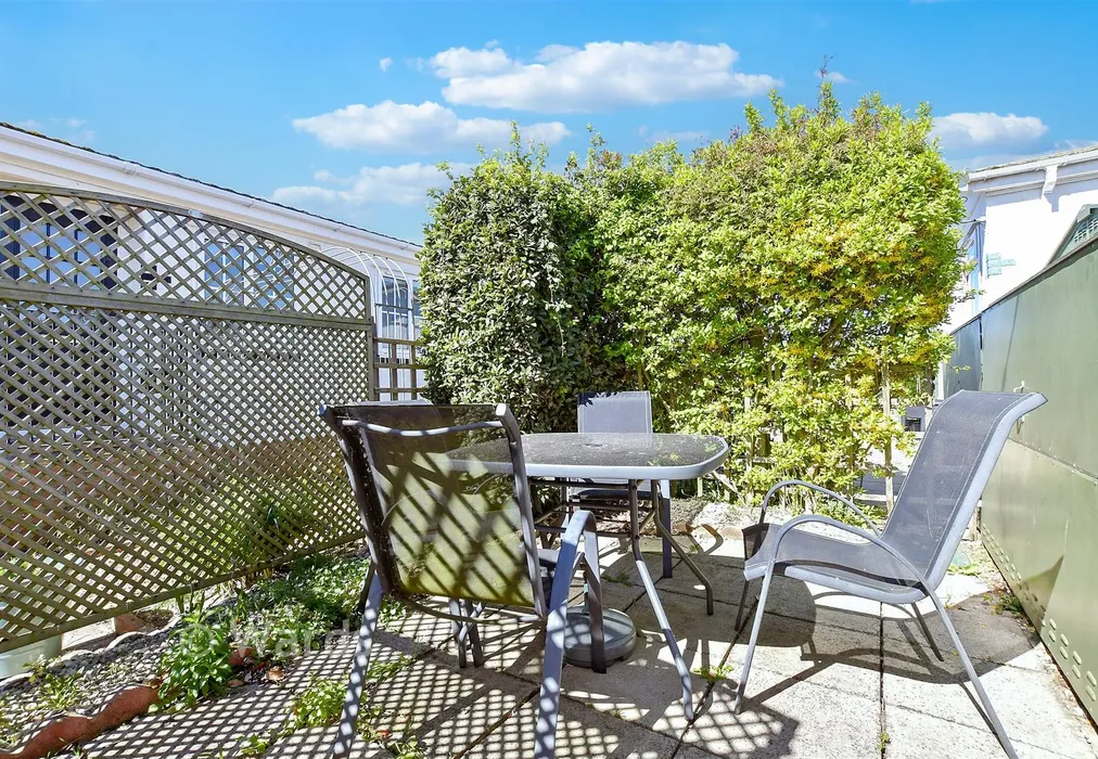 Rear Garden - Golf Road, Deal, Kent - Wards of Kent