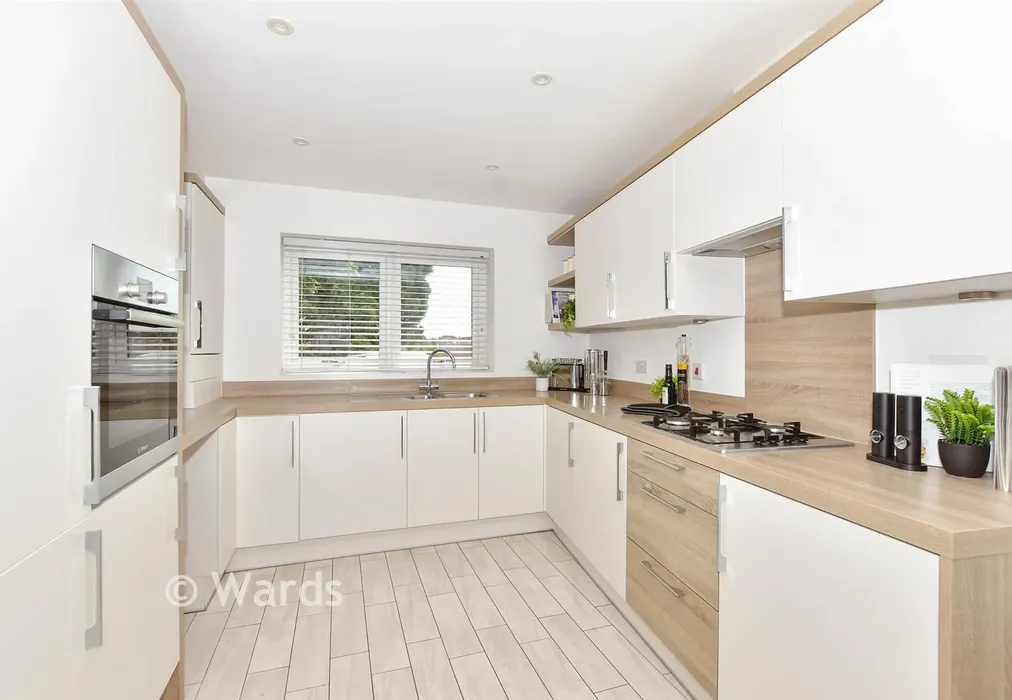 Kitchen - Kings Way, Folkestone, Kent - Wards of Kent