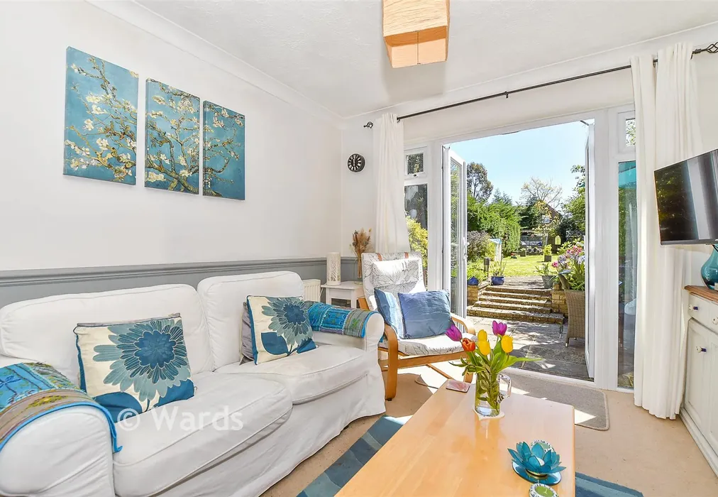 Snug - Warrington Road, Paddock Wood, Tonbridge, Kent - Wards of Kent