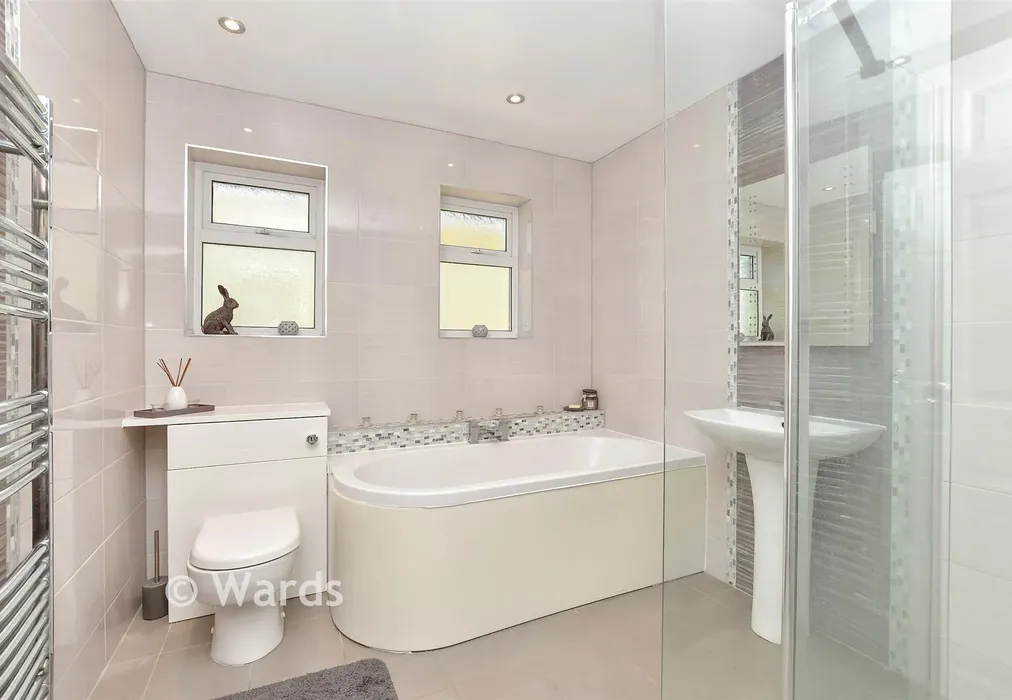Bathroom - Barton Hill Drive, Minster On Sea, Sheerness, Kent - Wards of Kent