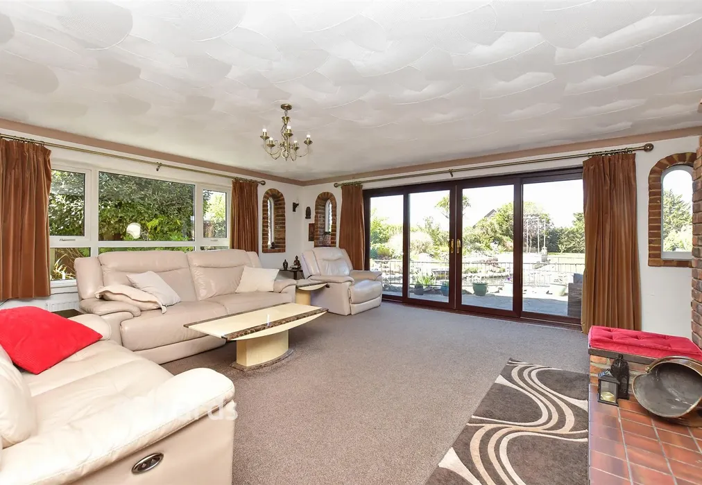 Lounge - Barton Hill Drive, Minster On Sea, Sheerness, Kent - Wards of Kent