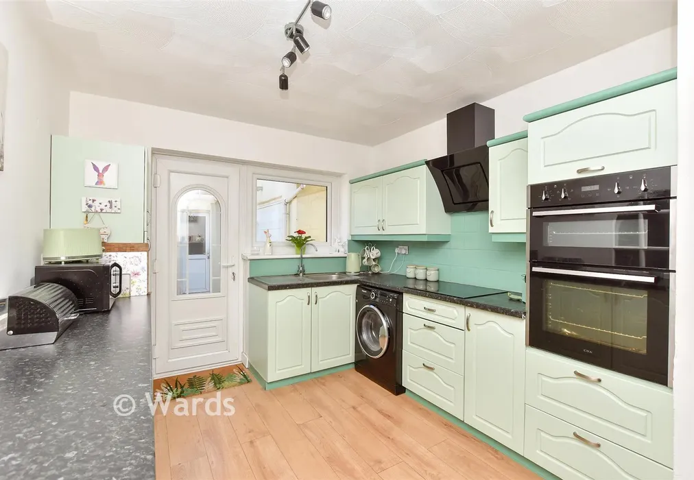 Kitchen - Barton Hill Drive, Minster On Sea, Sheerness, Kent - Wards of Kent