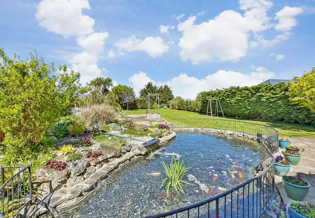 External Feature - Barton Hill Drive, Minster On Sea, Sheerness, Kent - Wards of Kent