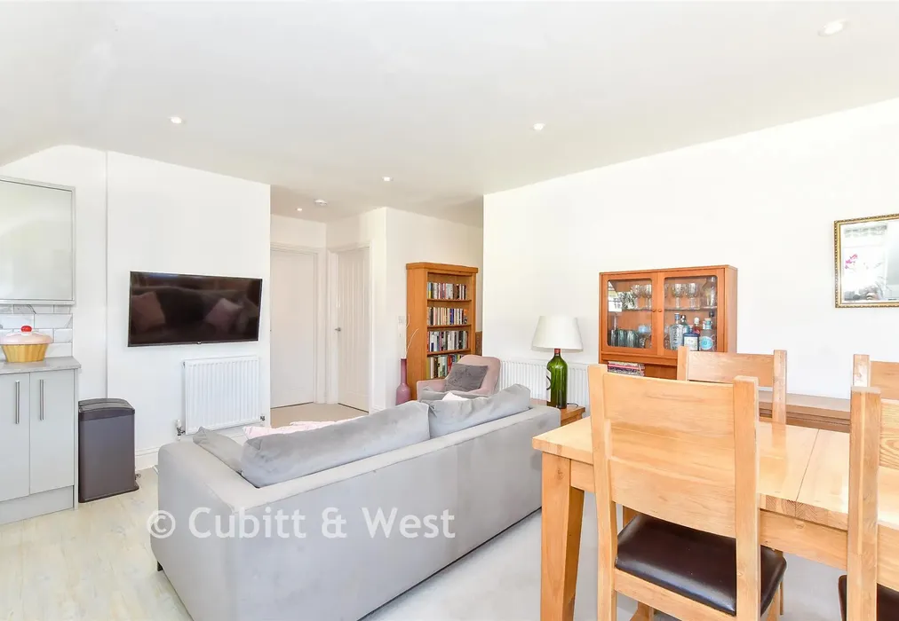Lounge/Kitchen - St. Martin's Lane, Littlehampton, West Sussex - Wards of Kent