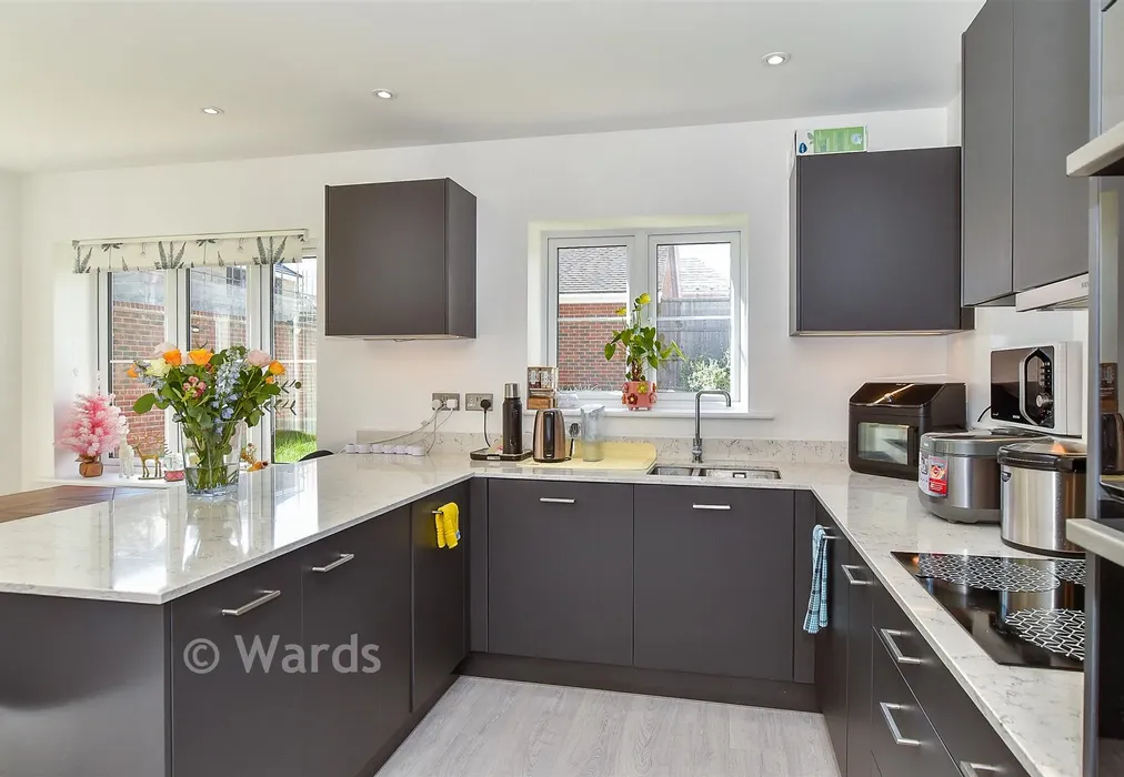 Kitchen - Utah Road, Paddock Wood, Tonbridge, Kent - Wards of Kent
