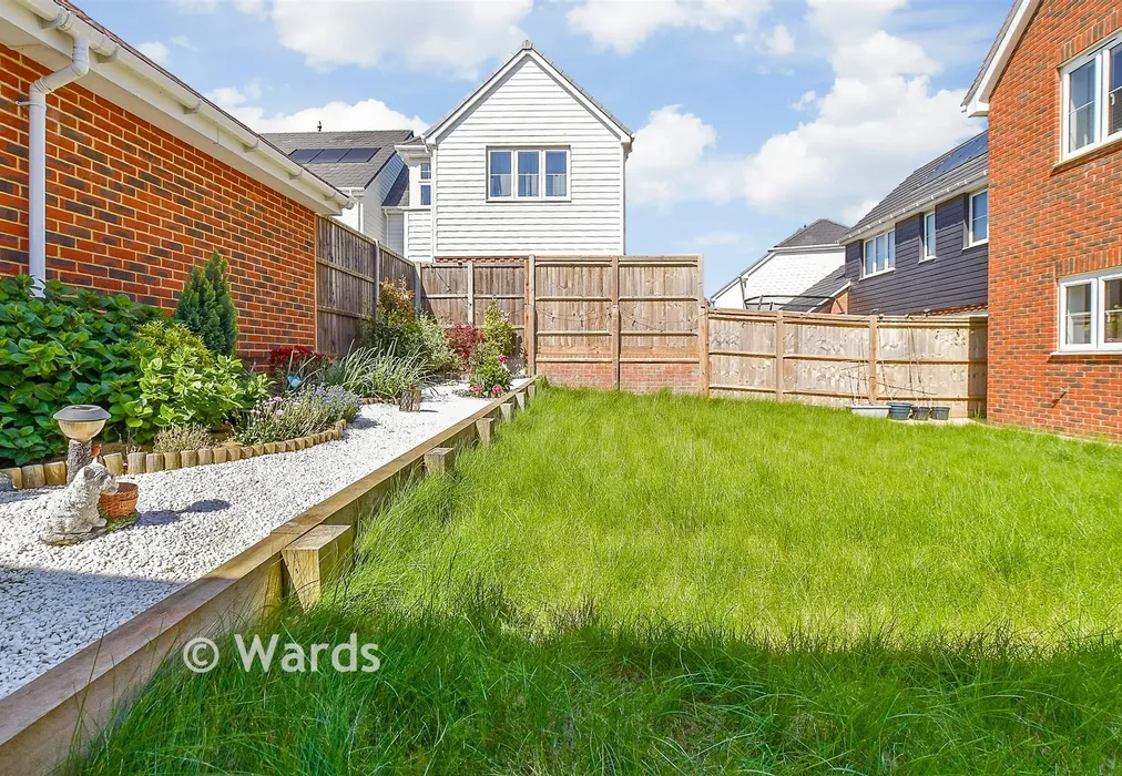 Rear Garden - Utah Road, Paddock Wood, Tonbridge, Kent - Wards of Kent