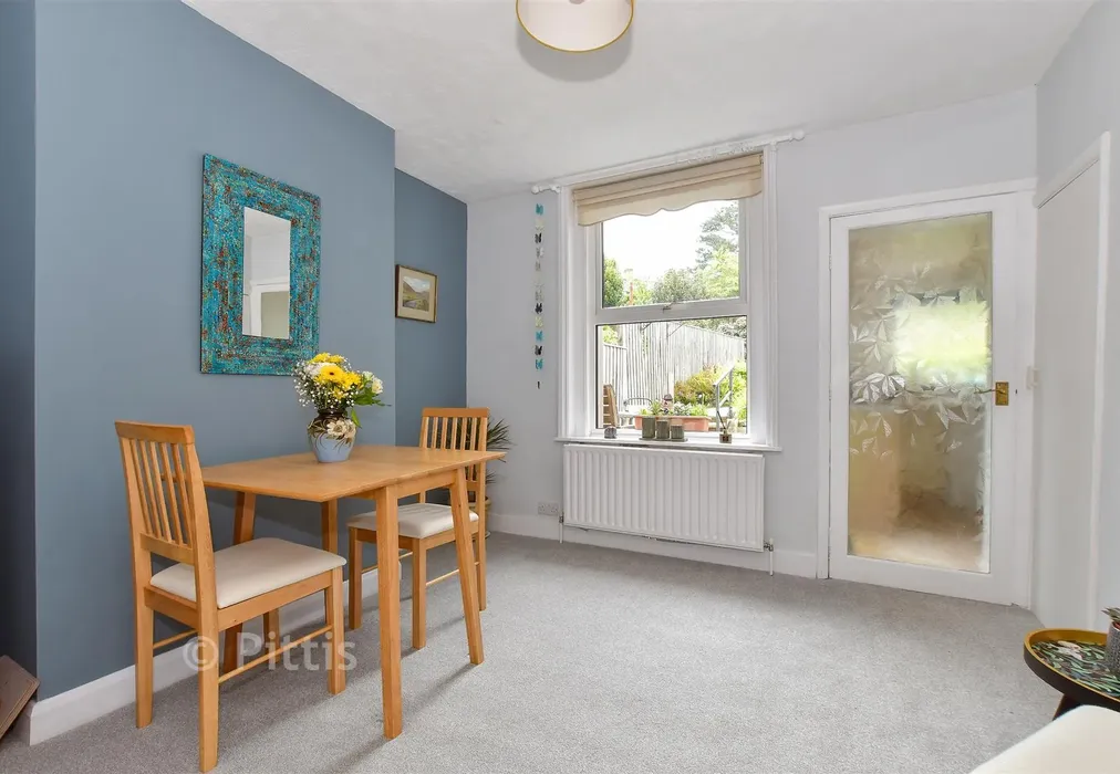 Dining Room - West Street, Ventnor, Isle of Wight - Wards of Kent