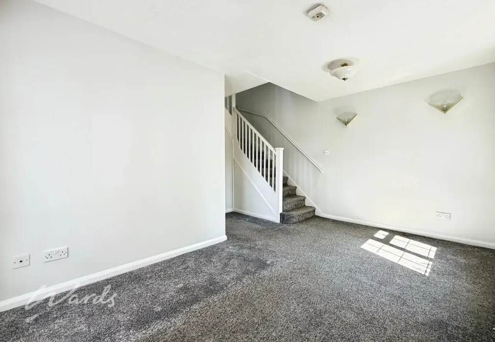Lounge. - Blackmans Close Dartford DA1 - Wards of Kent
