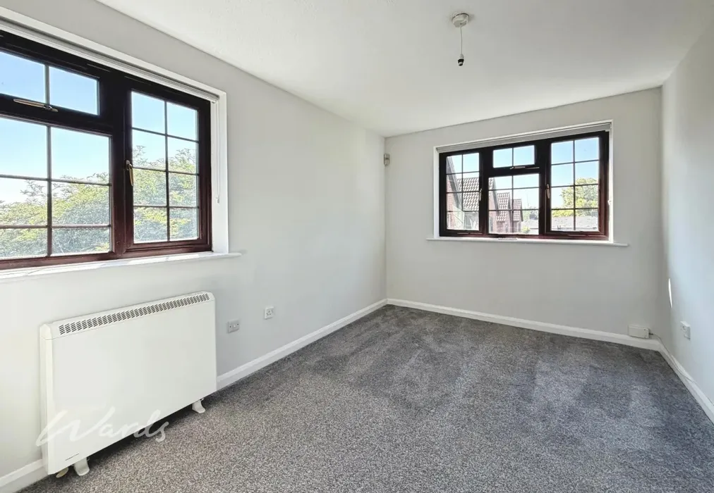 Bedroom - Blackmans Close Dartford DA1 - Wards of Kent