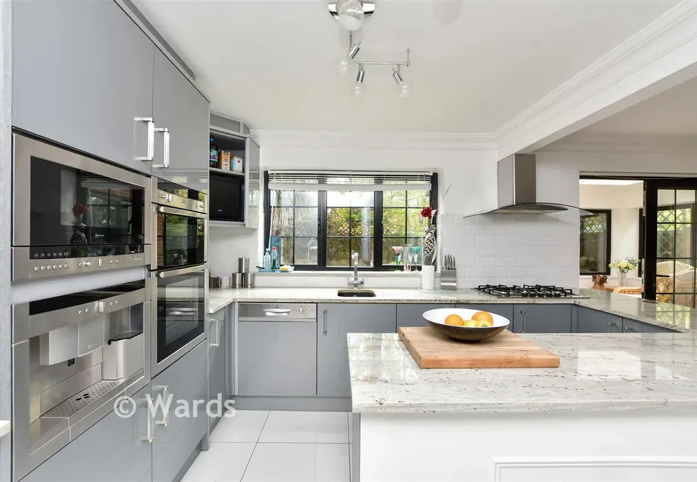 Kitchen/Diner - Ellis Way, Herne Bay, Kent - Wards of Kent