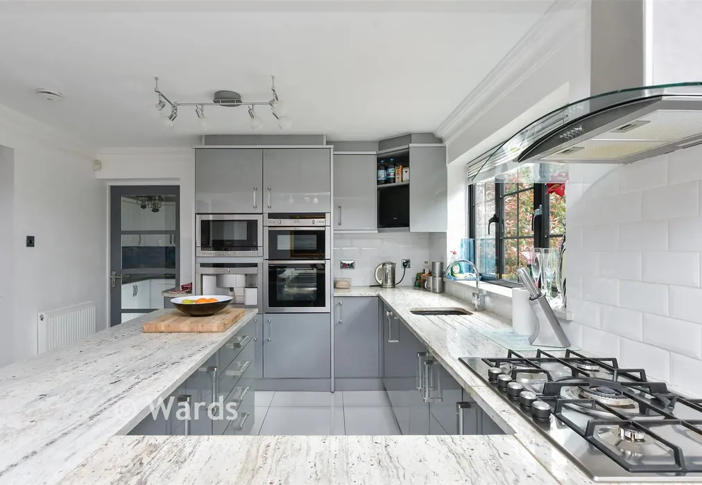 Kitchen/Diner - Ellis Way, Herne Bay, Kent - Wards of Kent