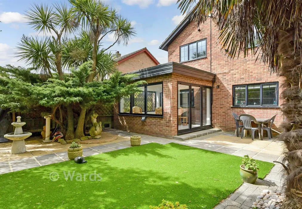 Rear Garden - Ellis Way, Herne Bay, Kent - Wards of Kent