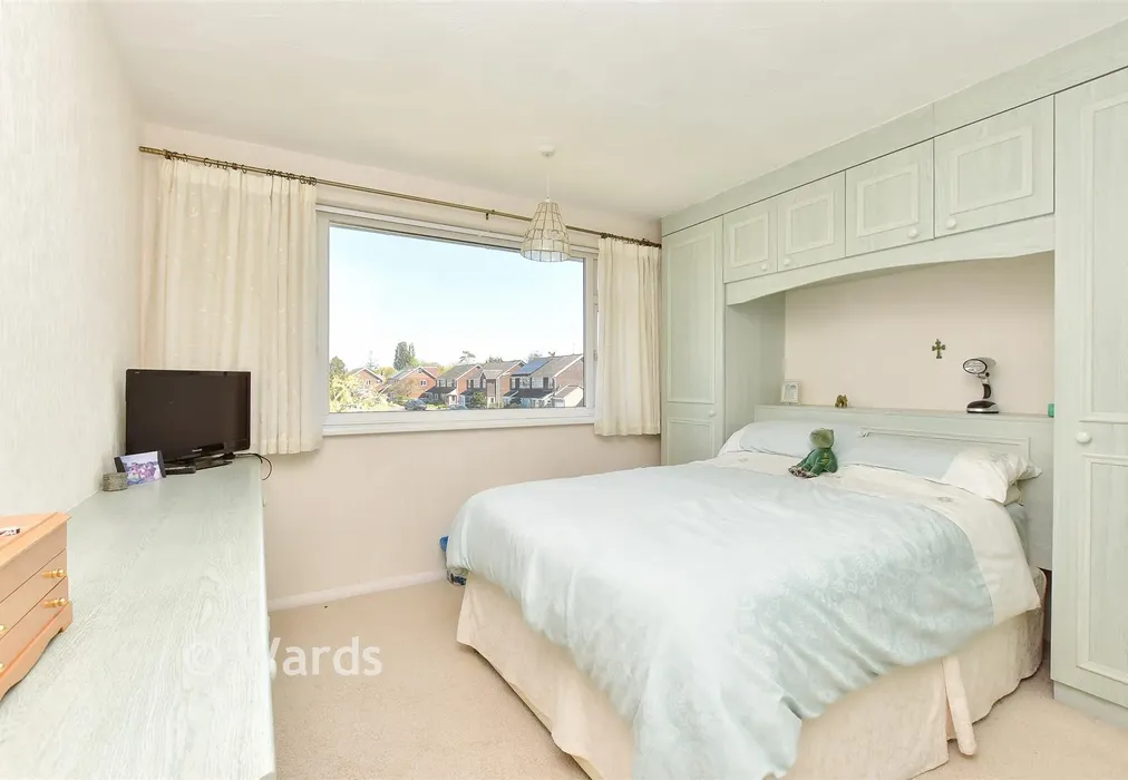 Bedroom 1 - Burntwick Drive, Lower Halstow, Sittingbourne, Kent - Wards of Kent