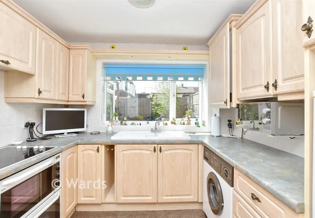 Kitchen/Breakfast Room - Burntwick Drive, Lower Halstow, Sittingbourne, Kent - Wards of Kent