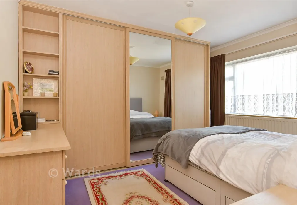 Bedroom 1 - City Way, Rochester, Kent - Wards of Kent