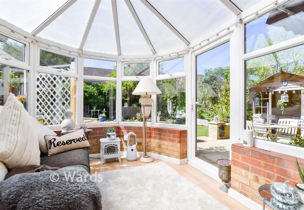 Conservatory - Lockham Farm Avenue, Boughton Monchelsea, Maidstone, Kent - Wards of Kent