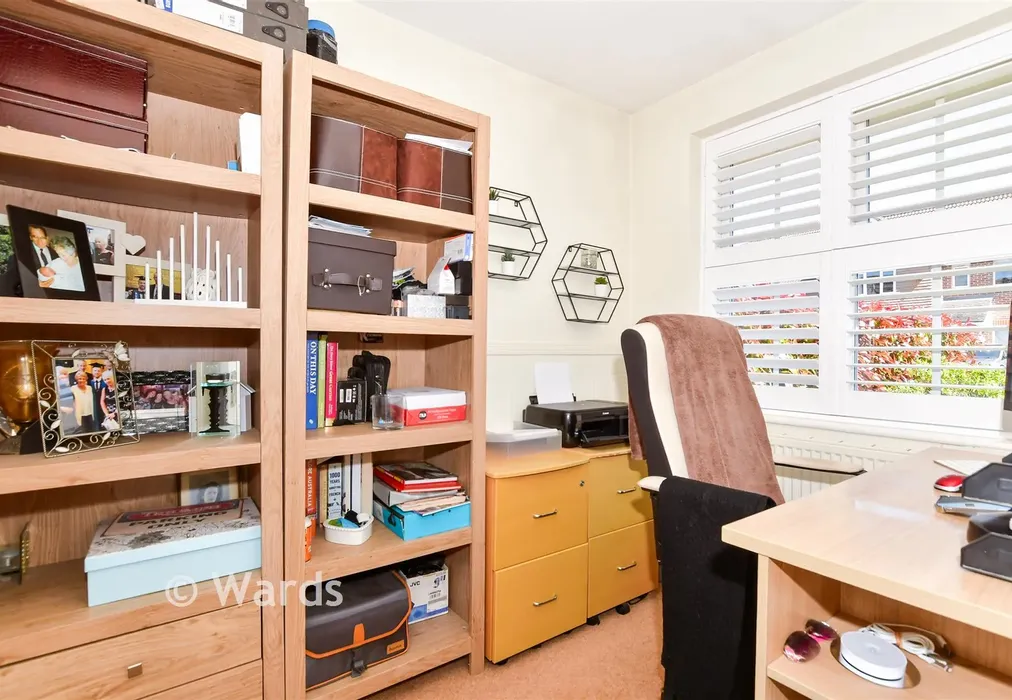 Home Office - Lockham Farm Avenue, Boughton Monchelsea, Maidstone, Kent - Wards of Kent