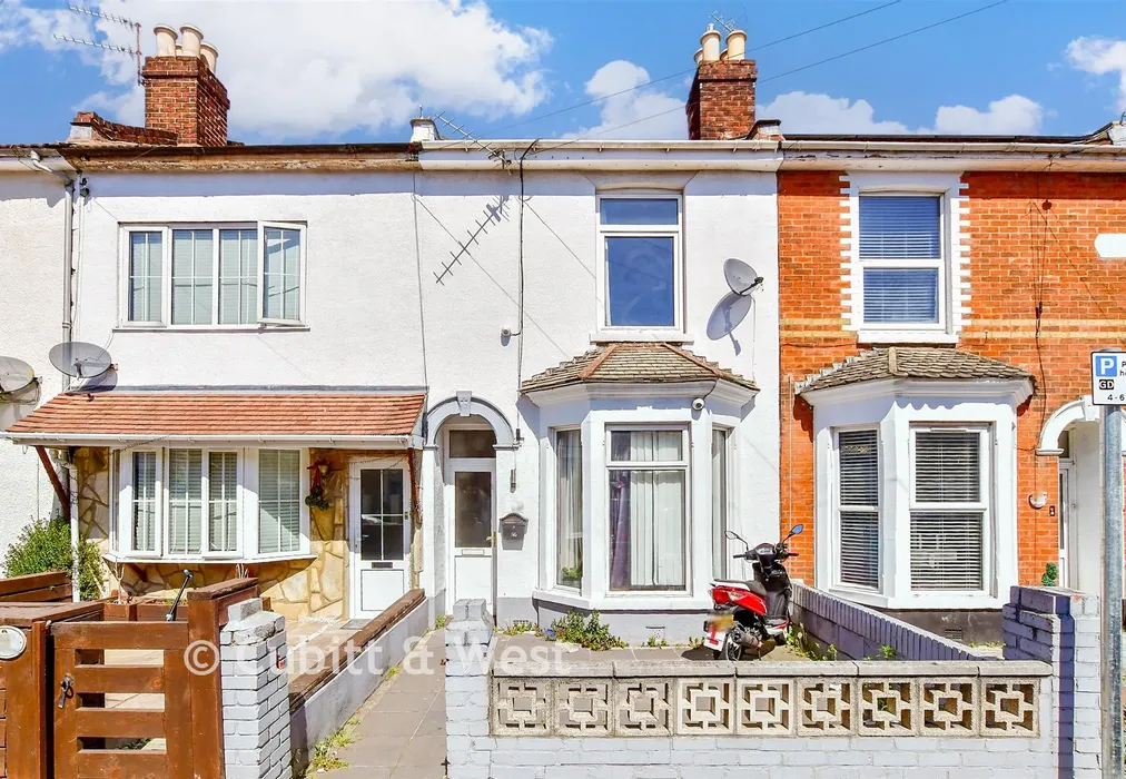 Front (Web) - Powerscourt Road, North End, Portsmouth, Hampshire - Wards of Kent