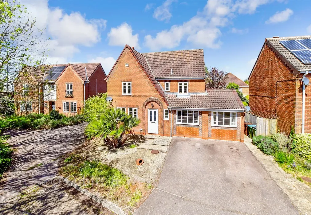 External Web 1 - Toddington Park, Littlehampton, West Sussex - Wards of Kent