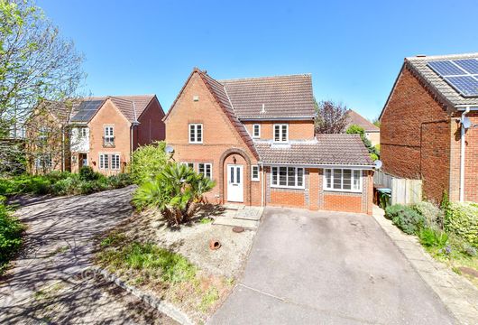 Toddington Park, Littlehampton, West Sussex - Wards of Kent