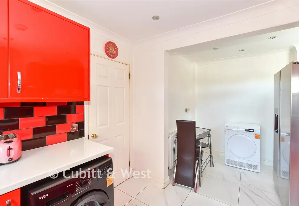 Kitchen - London Road, Sayers Common, West Sussex - Wards of Kent