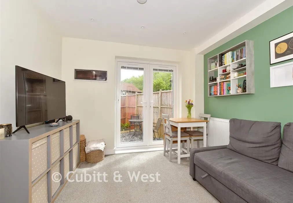 Lounge - Abinger Close, North Holmwood, Dorking, Surrey - Wards of Kent