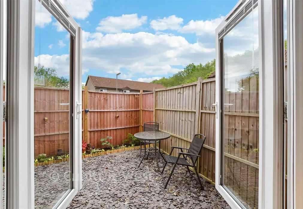 External Lifestyle Photograph - Abinger Close, North Holmwood, Dorking, Surrey - Wards of Kent