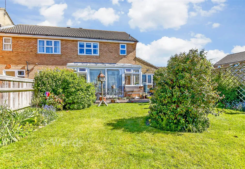Rear Elevation - Yeoman Gardens, Paddock Wood, Tonbridge, Kent - Wards of Kent