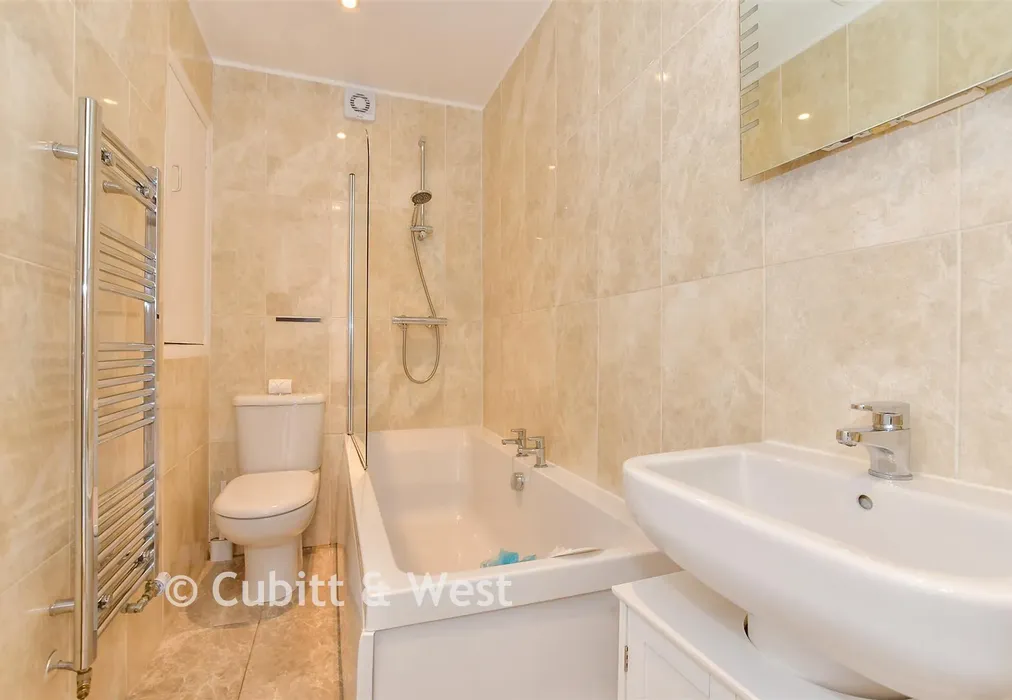 Bathroom - George Street, Portsmouth, Hampshire - Wards of Kent